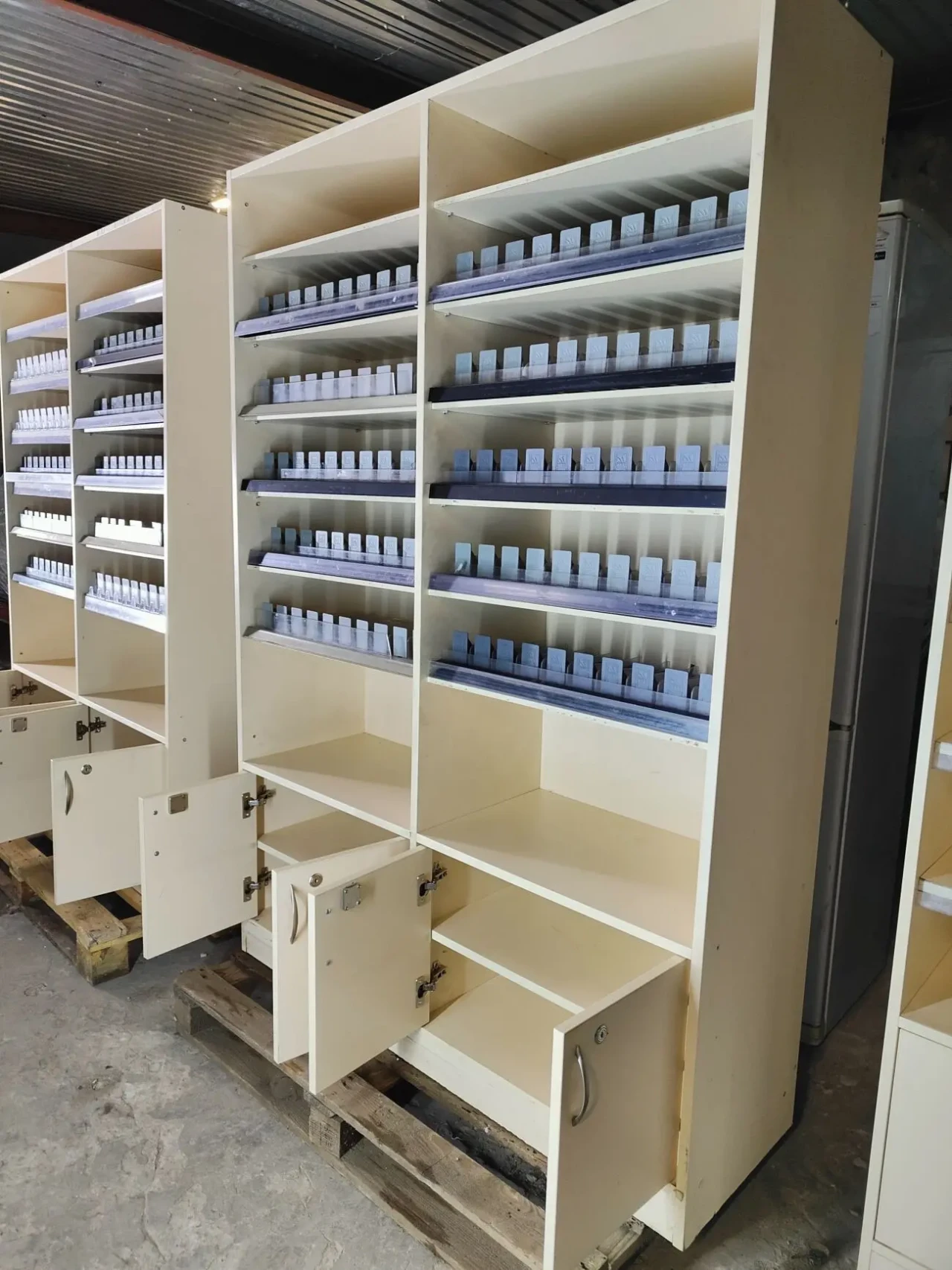 Сигаретна вітрина, сигаретний бокс, сигаретний стелаж 6