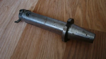 Патрон для резцов