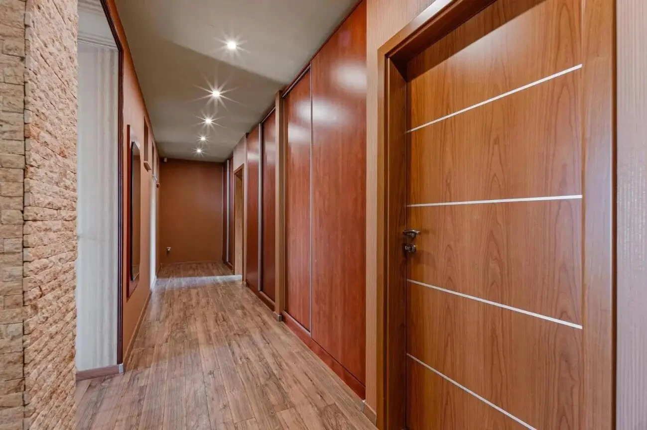 Продаж Розкішного Двохповерхового Будинку біля м. Дьйор (Угорщина) 8