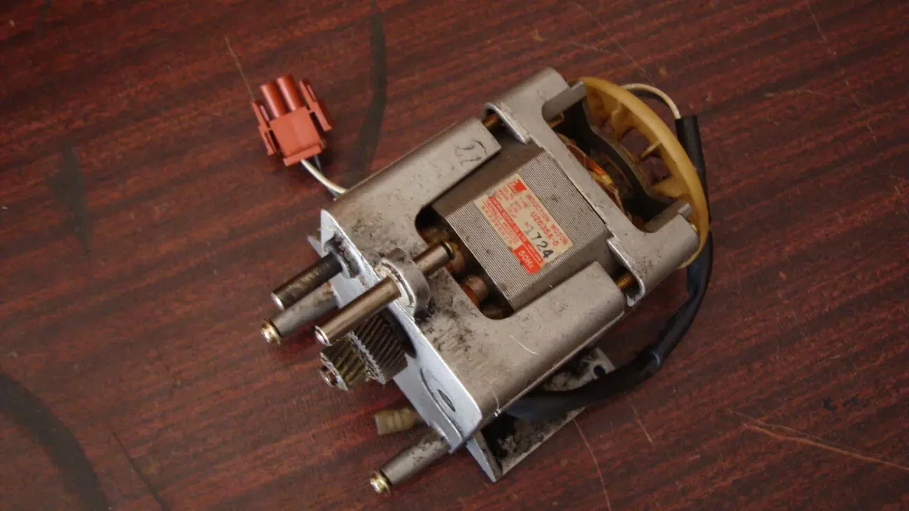 Моторчик U2635a-6 для ксерокса Konica 1020 3