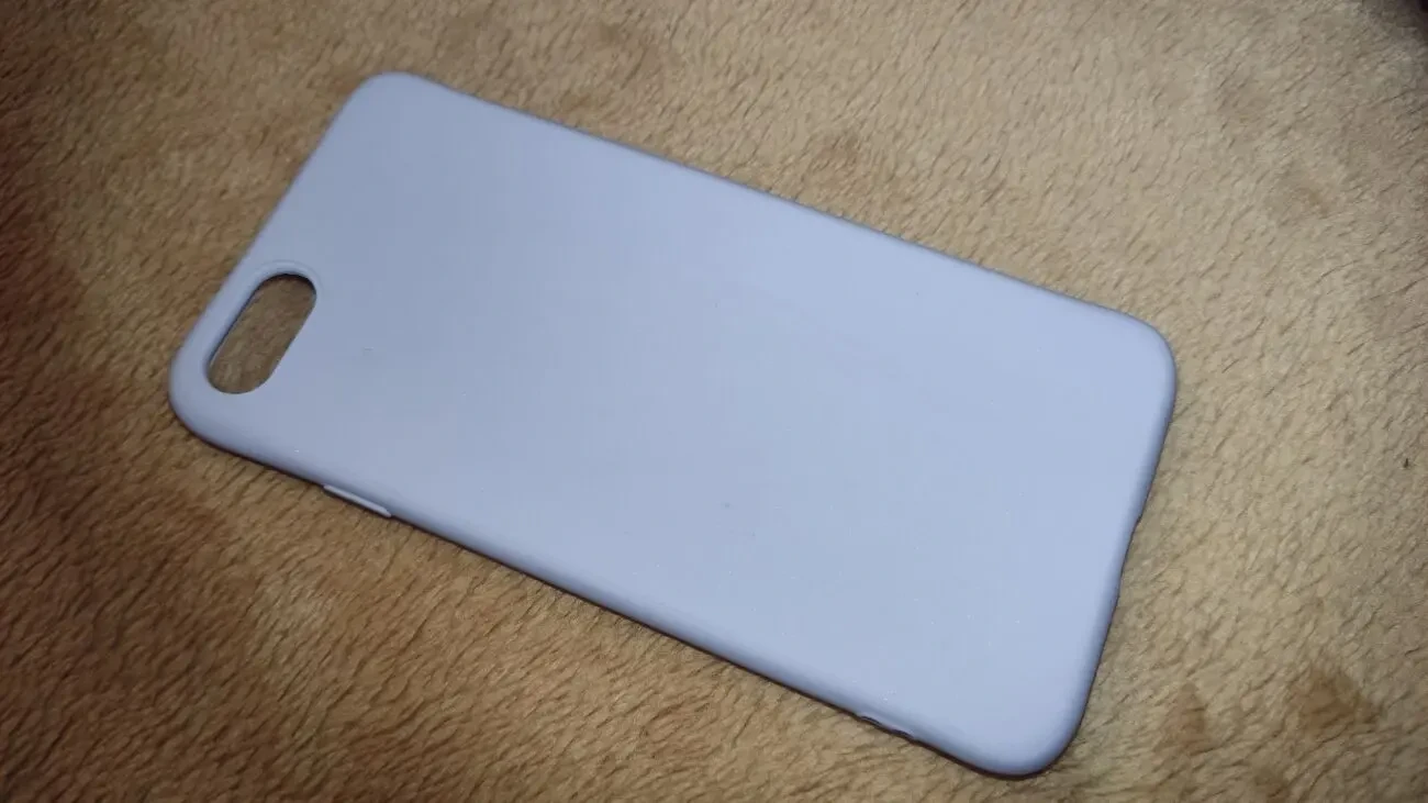 Чехол пурпуровый IPhone 7 8  Se2 Se3