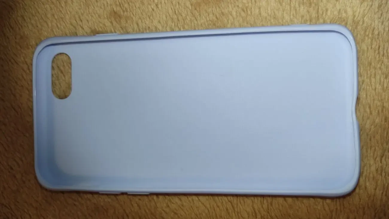 Чехол пурпуровый IPhone 7 8  Se2 Se3 3