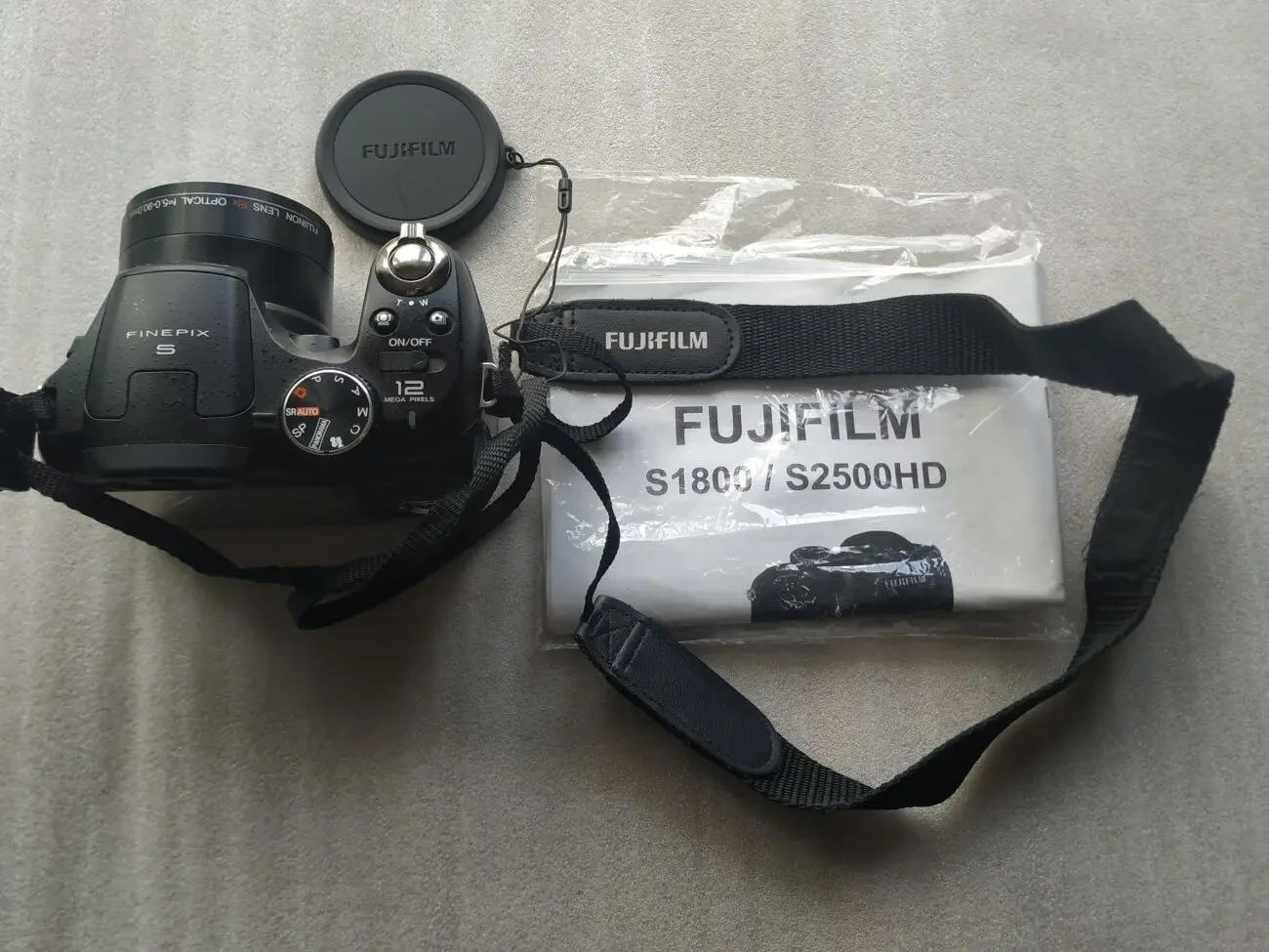 Фотоаппарат Fujifilm цифровой 8