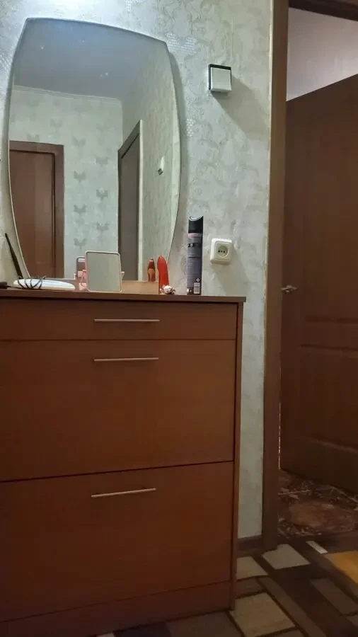 Надам в оренду 1 ків. кв., П.Поле 4