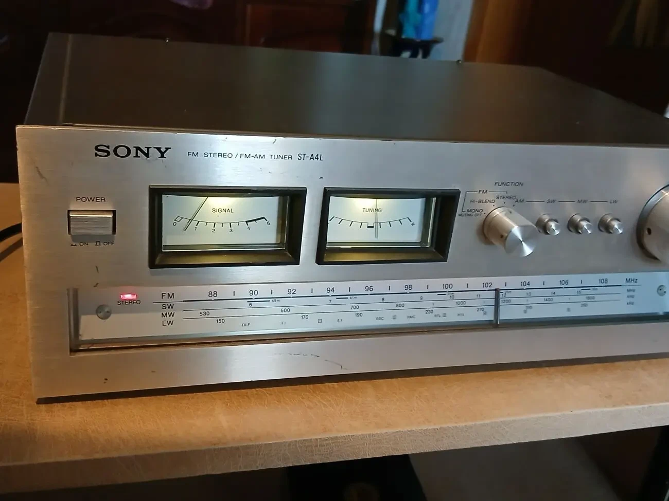 винтажный тюнер Sony ST-A4L. 2