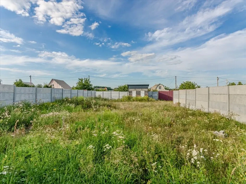 Продаж земельної ділянки - 28 соток, траса Київ-Харків 10