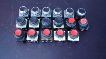 Пусковые конпки КЕ011УЗ