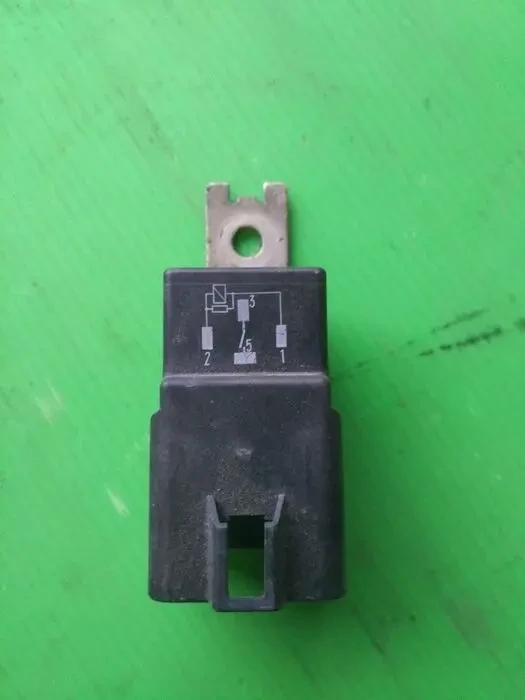 Реле 94vg-14n089-f1b Форд  оригінал 2