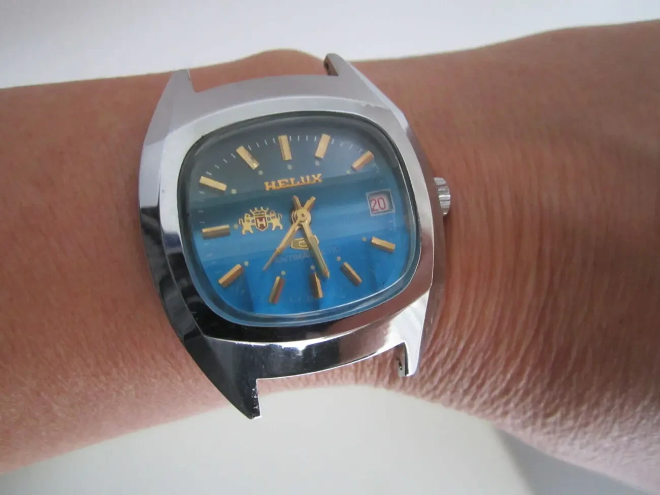 Часы мужские HELUX Механика. Календарь. 9