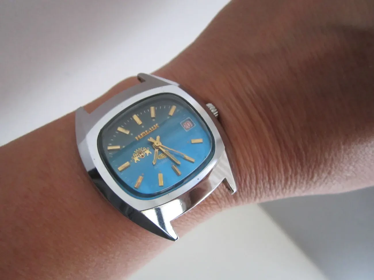 Часы мужские HELUX Механика. Календарь. 10