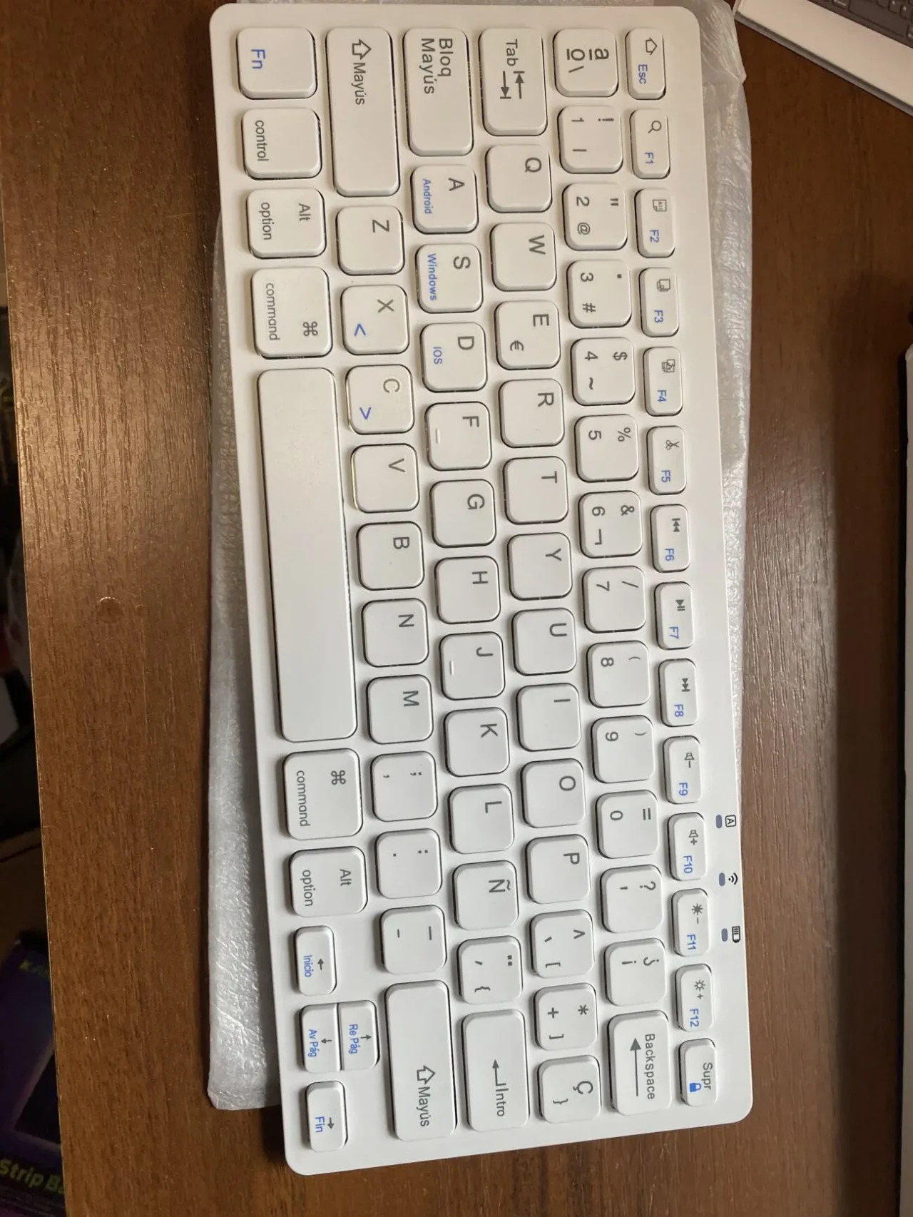 Bluetooth-клавиатура, беспроводная клавиатура 2