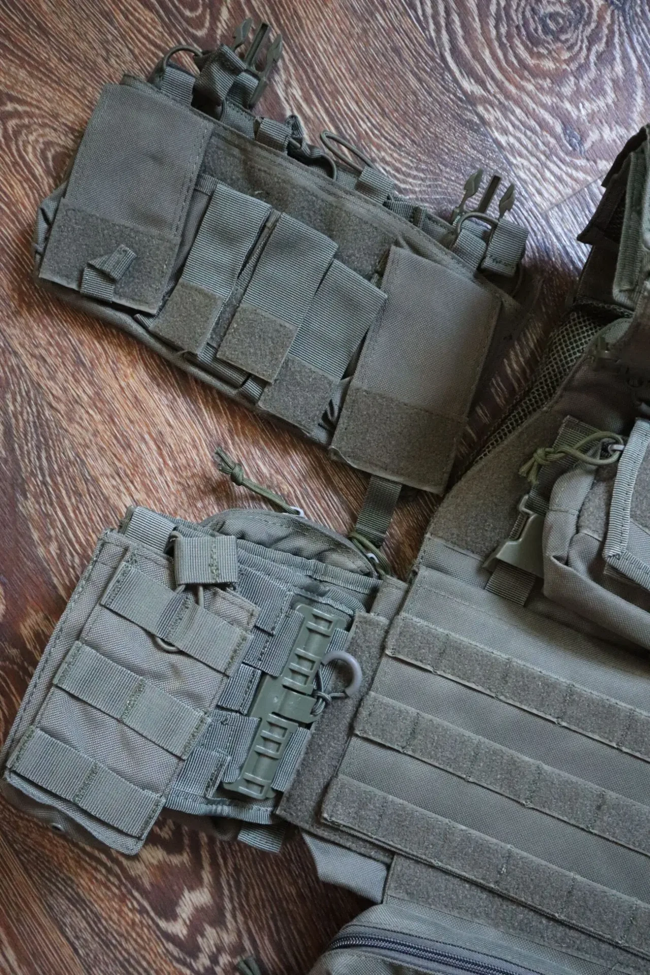 Плитоноска з підсумками (без плит) Ranger Green 3