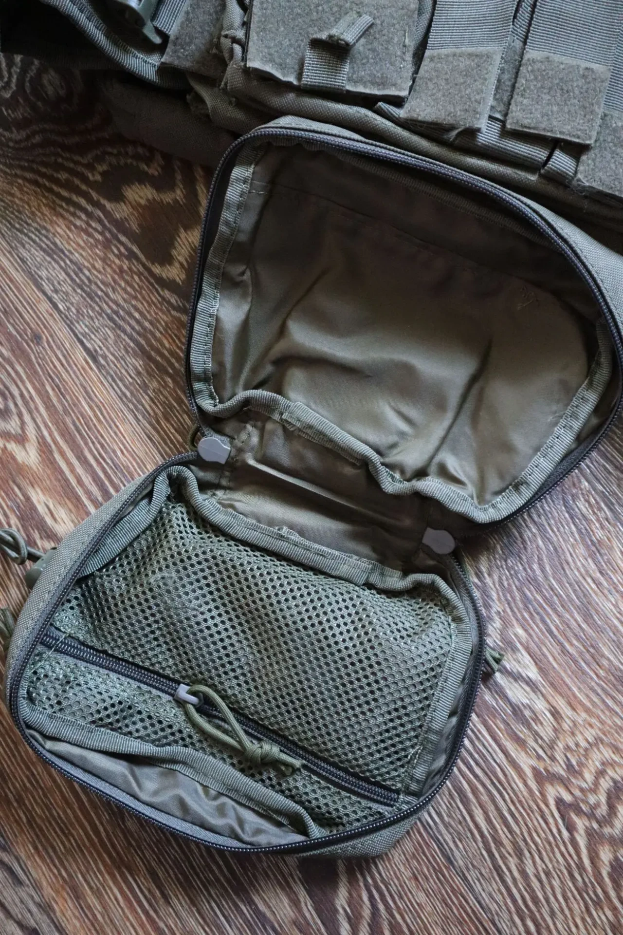 Плитоноска з підсумками (без плит) Ranger Green 7