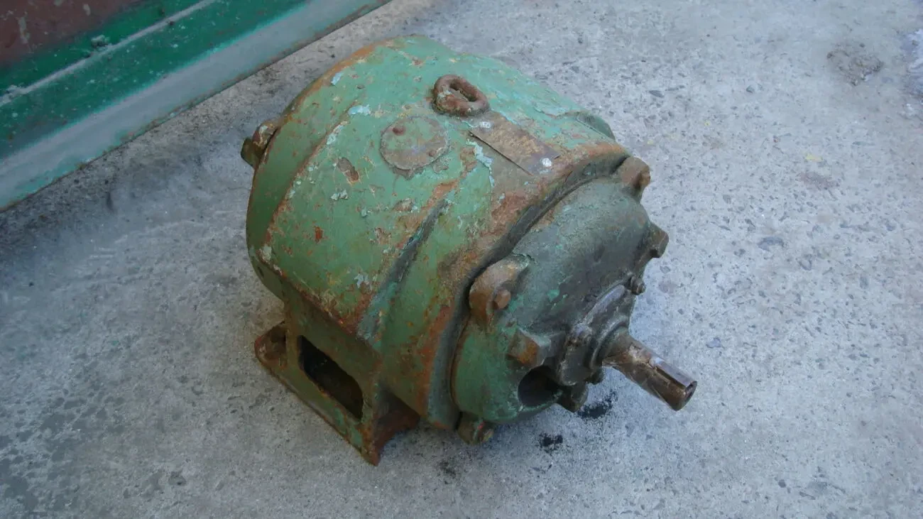 Электродвигатель 4,2 кВт. 1280 об./мин.