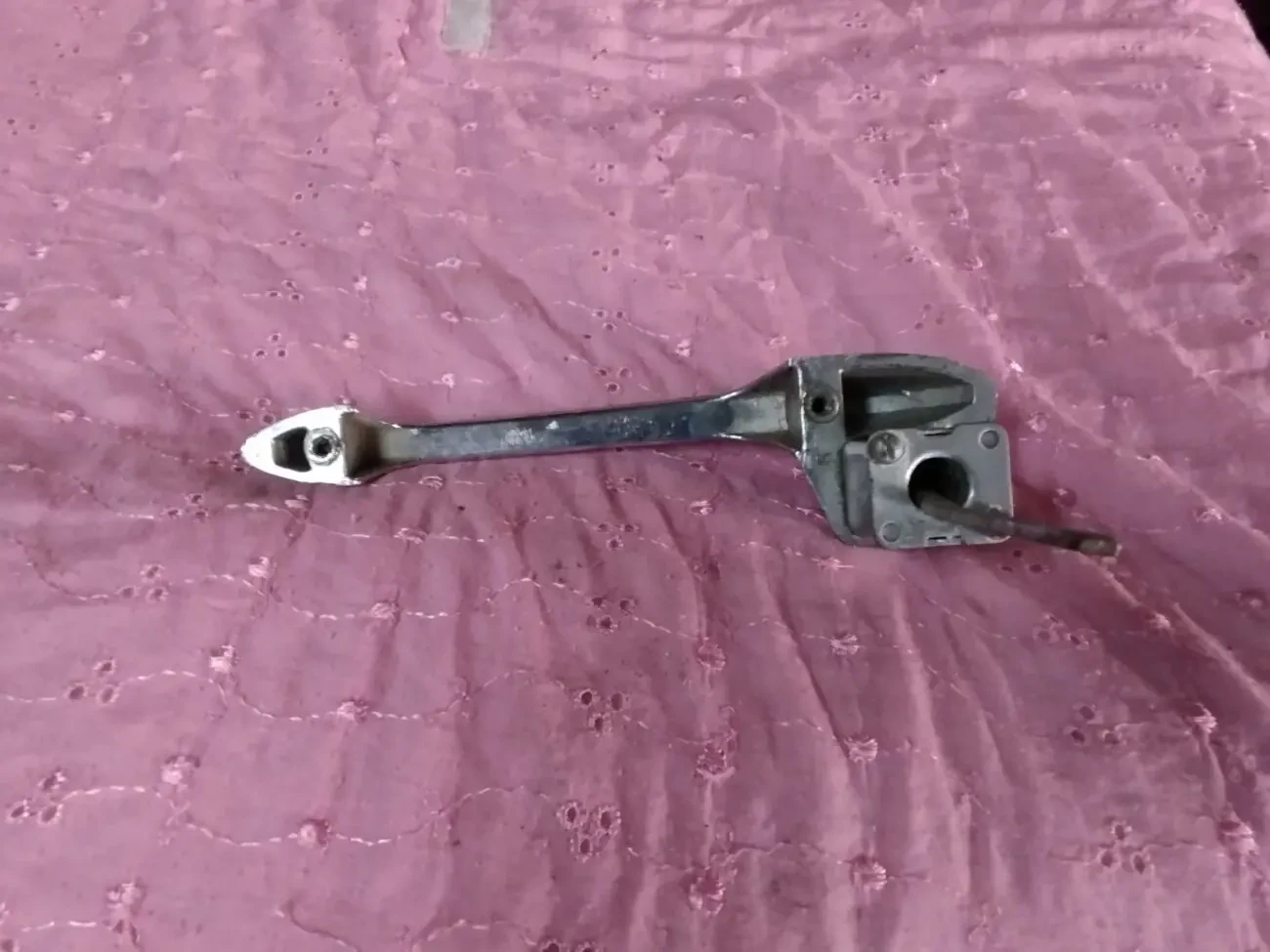 Ручка двери правая Газ 24 2