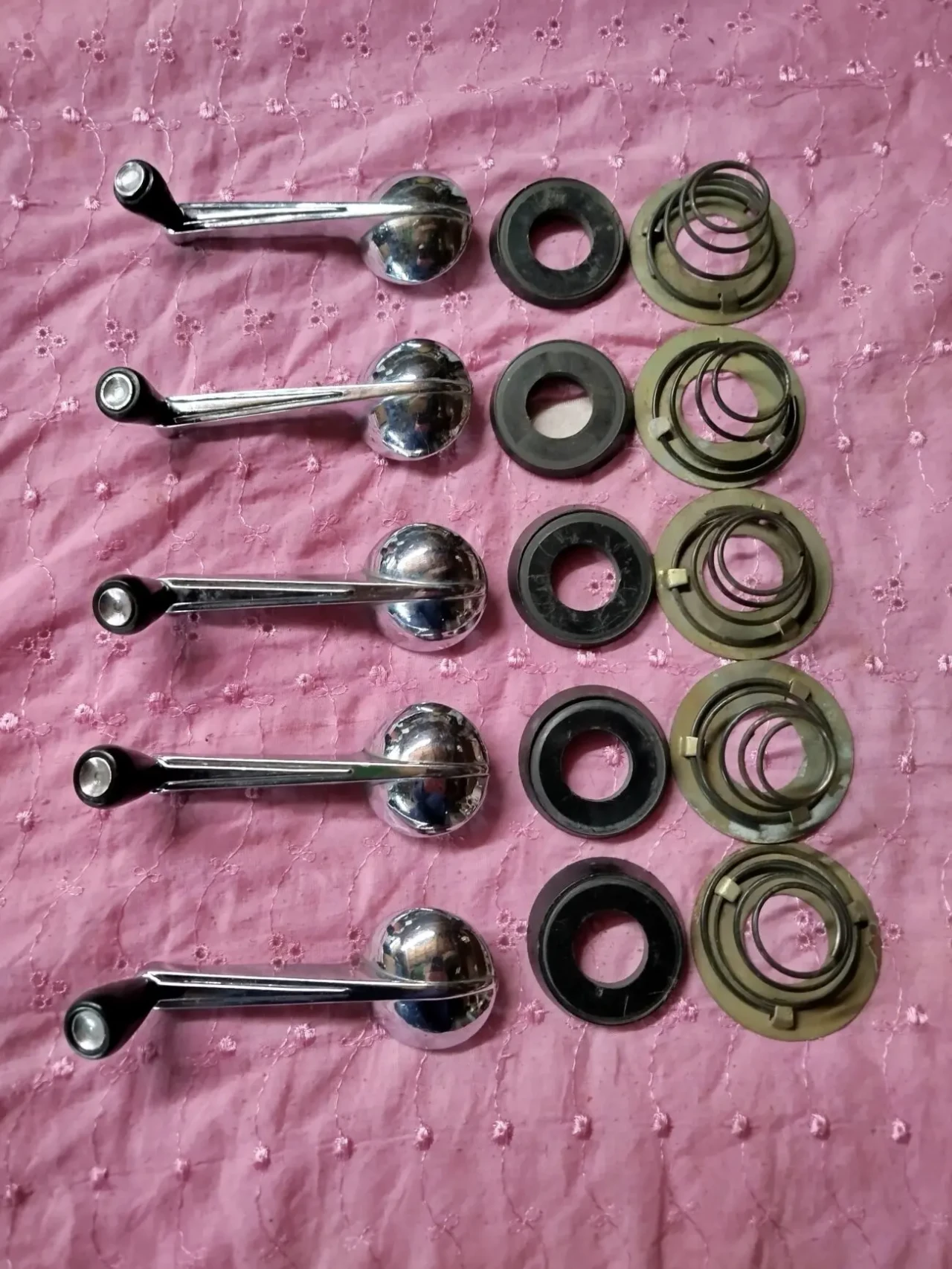 Ручка двери правая Газ 24 3