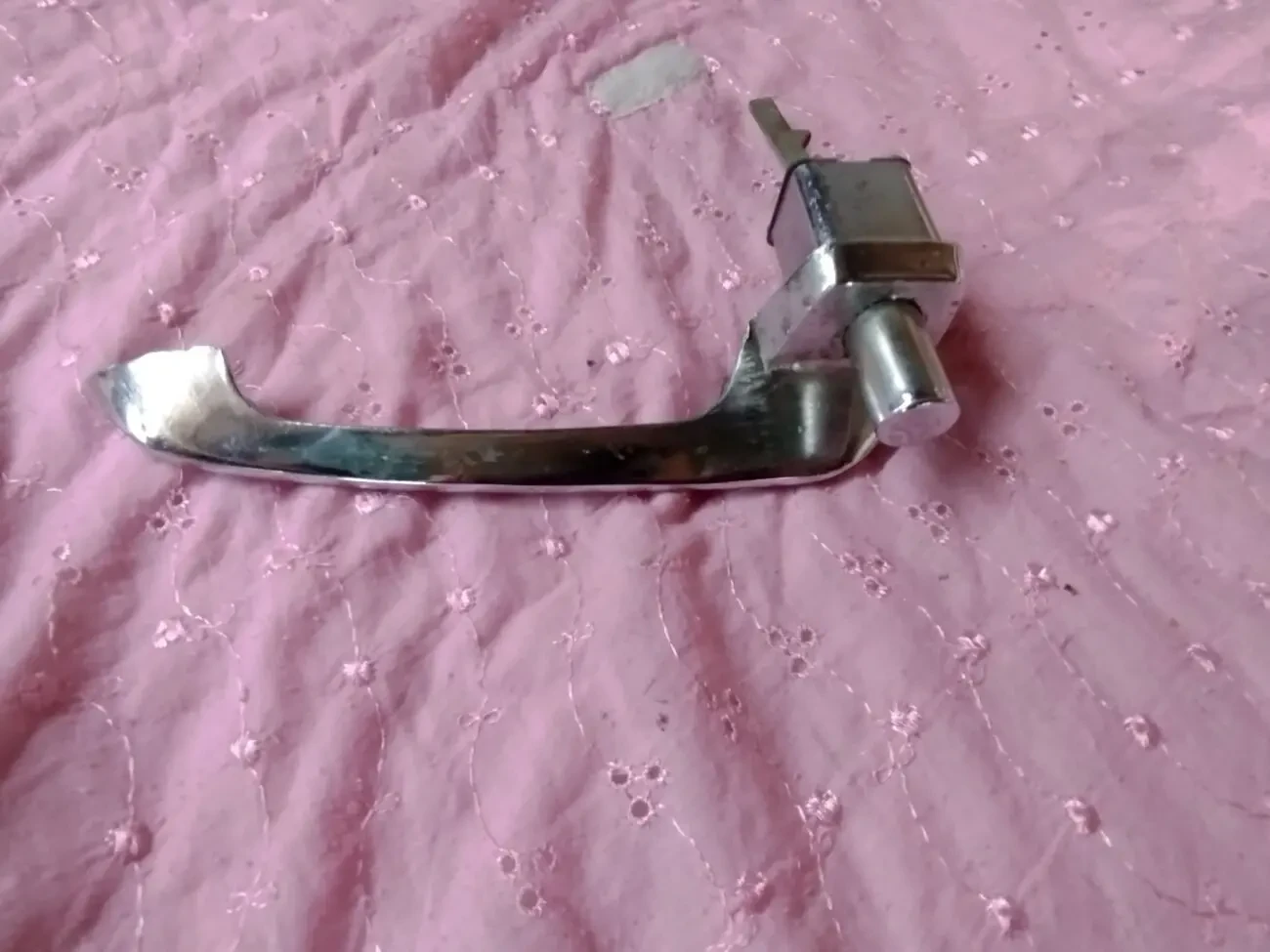 Ручка двери правая Газ 24