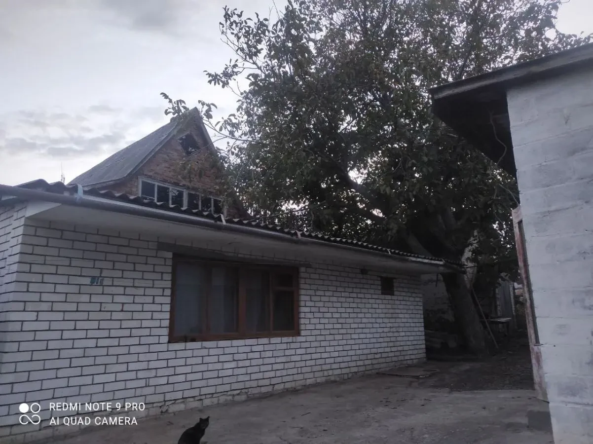 Продаж будинку 4