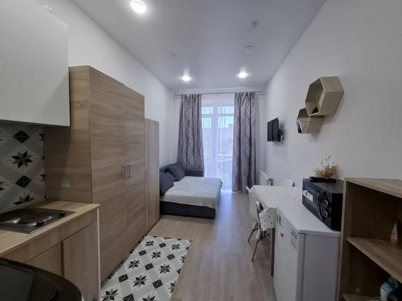 1-к квартира с евроремонтом в новом элитном доме на 6-й ст Бол Фонтана 3