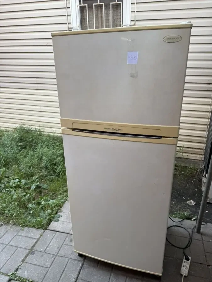 Холодильник Дєо суха заморозка