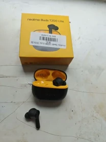 Вакуумні бездротові навушники Realme Buds T200 Lite