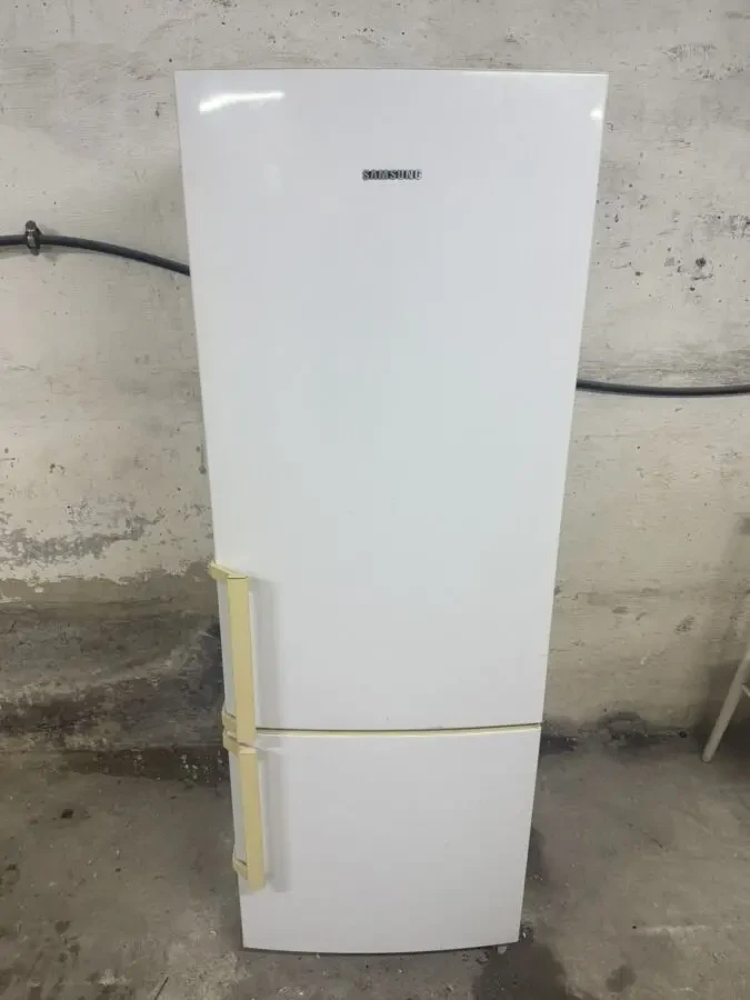 Холодильник Самсунг