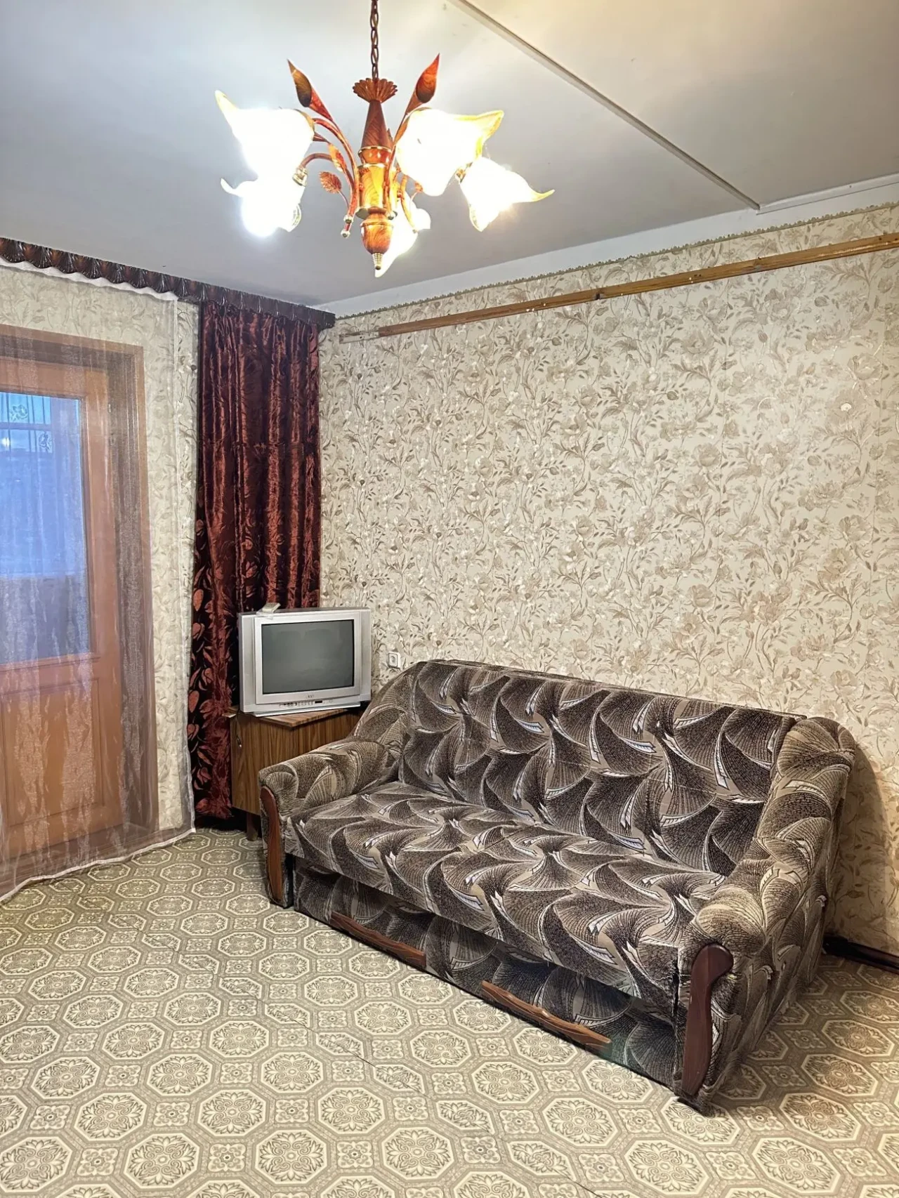 Заболотного/Сахарова,чистая уютная квартира,лоджия застеклена 7