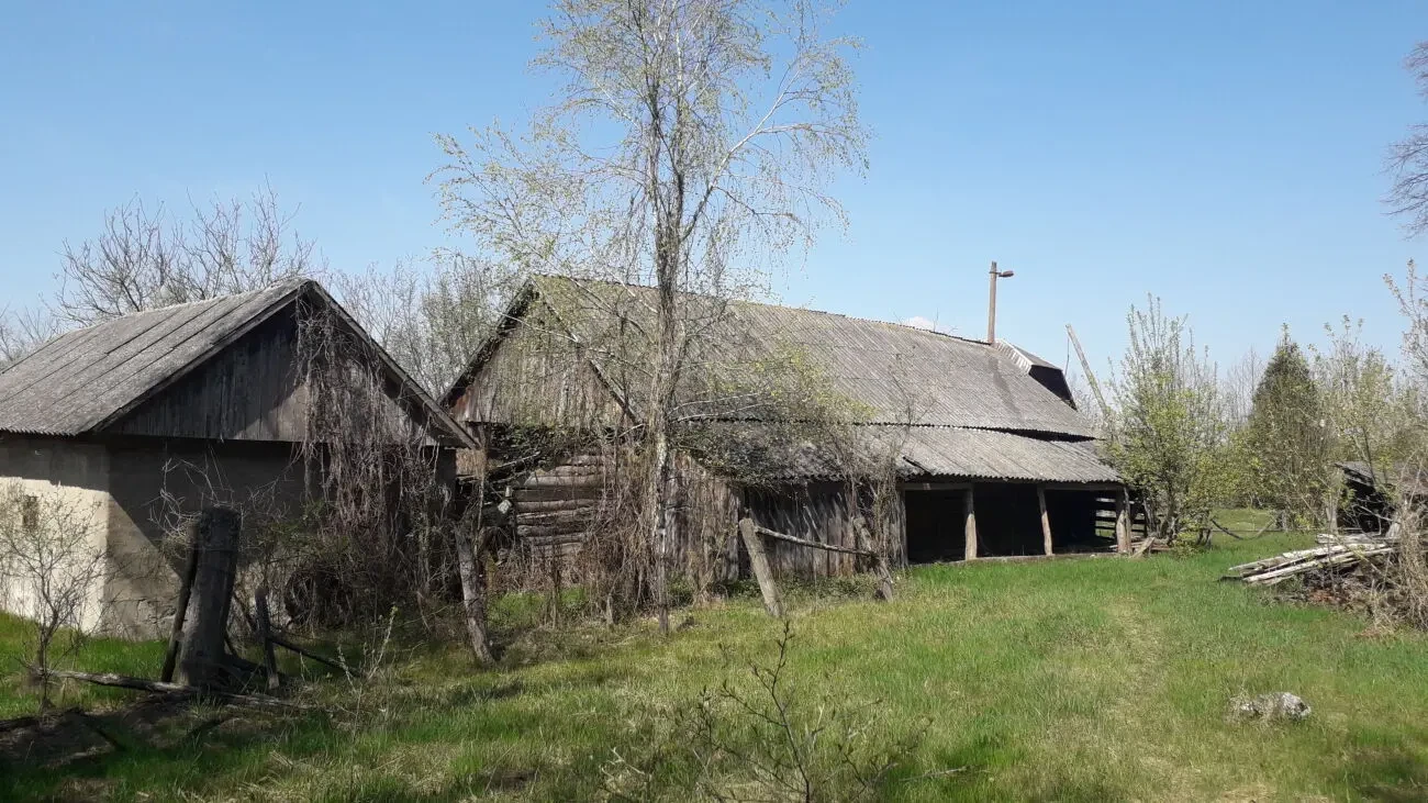 Продам буд. в Ст.Смоляри Волин.обл, 10км до Польщі, 10км до оз.Світязь 7