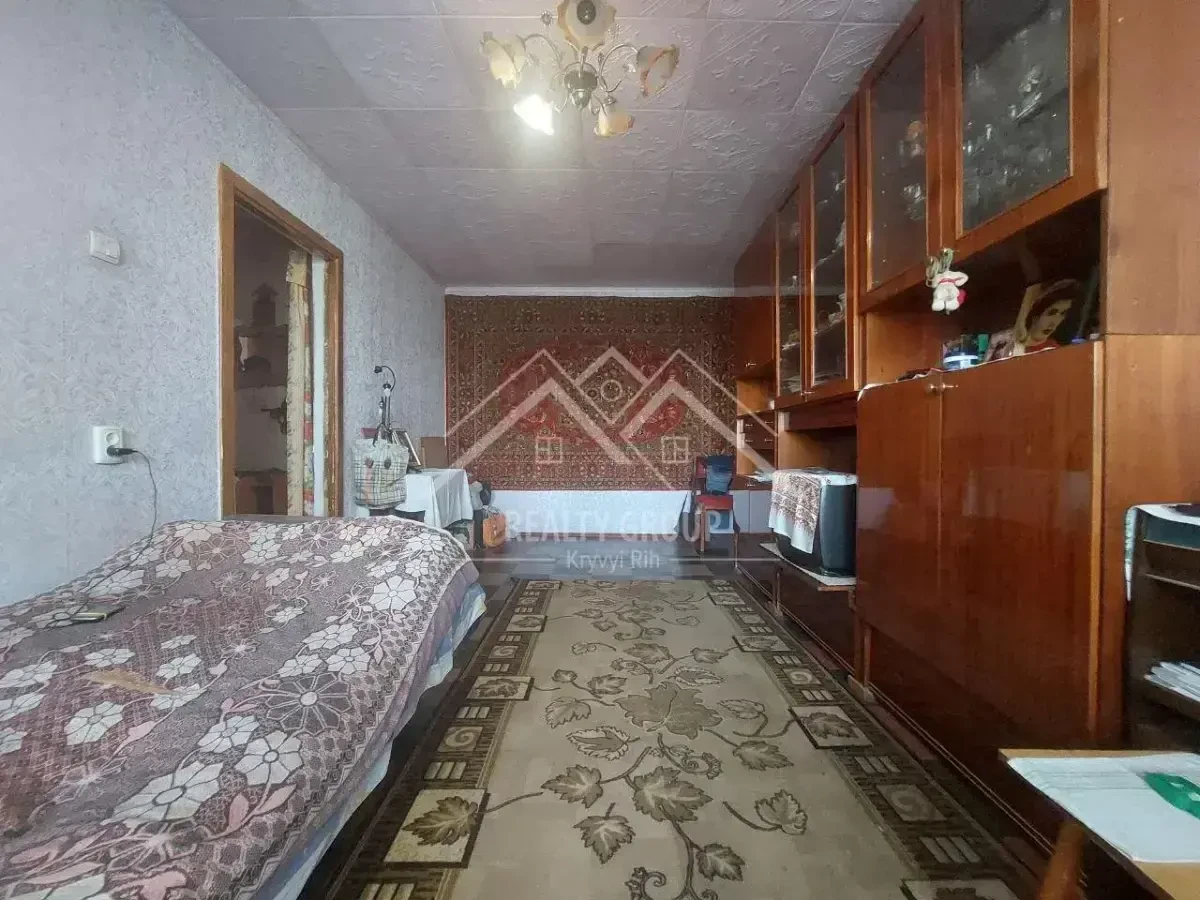 Продаж 2к квартири у ЦМ р-ні по вул.Свято-Миколаївській 3