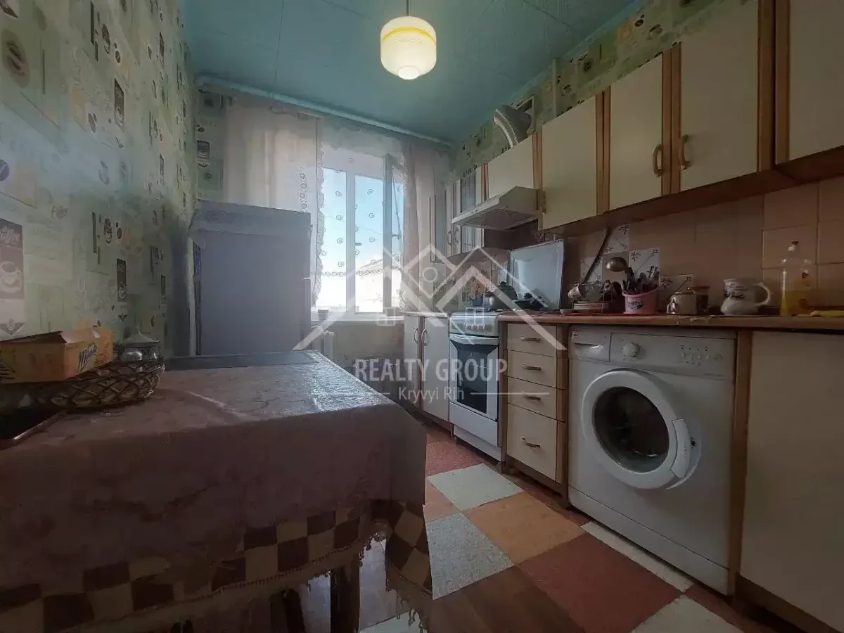 Продаж 2к квартири у ЦМ р-ні по вул.Свято-Миколаївській 7