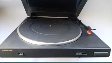 Виниловый проигрыватель Pioneer