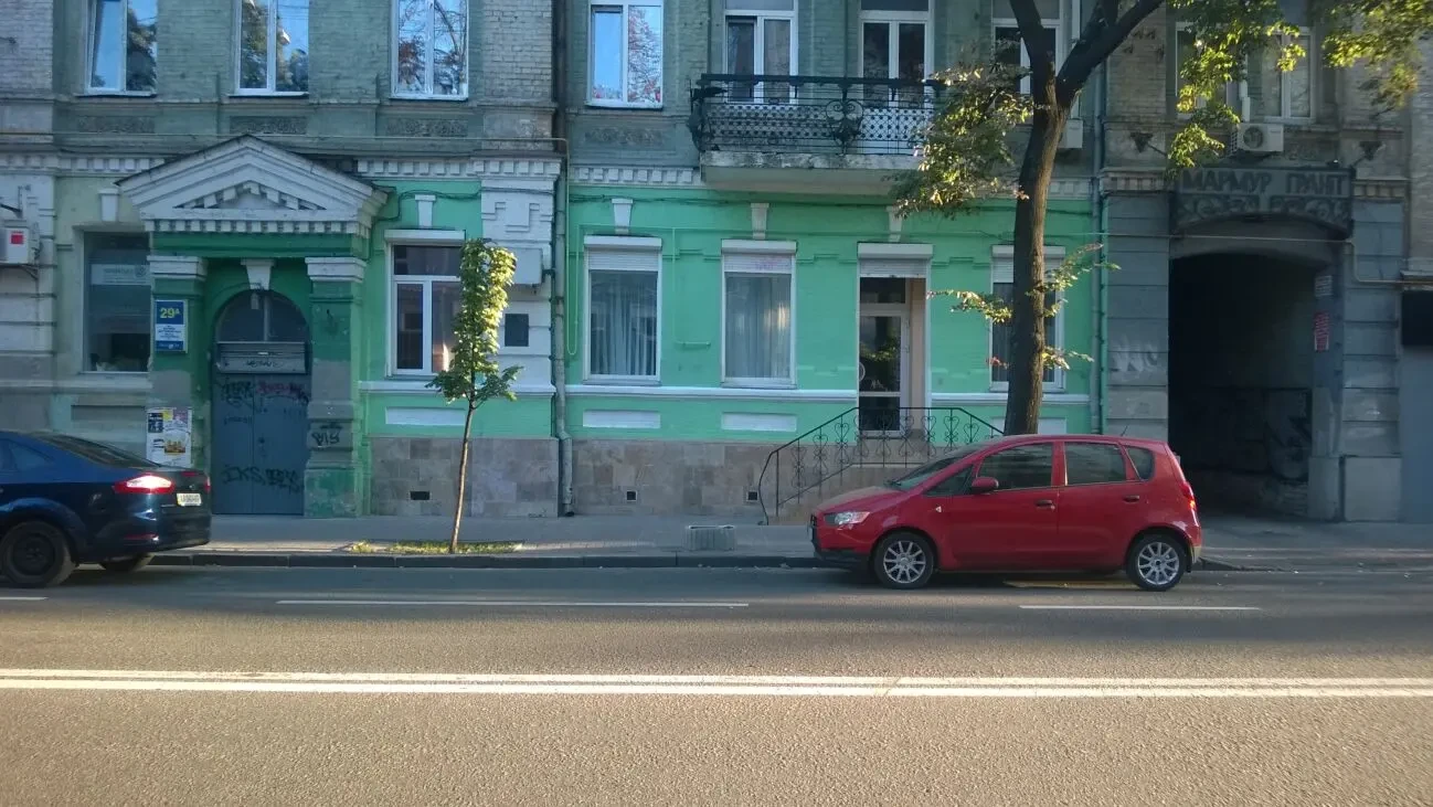 Оренда фасадного приміщення 1 поверх вул.Велика Житомирська 29 2