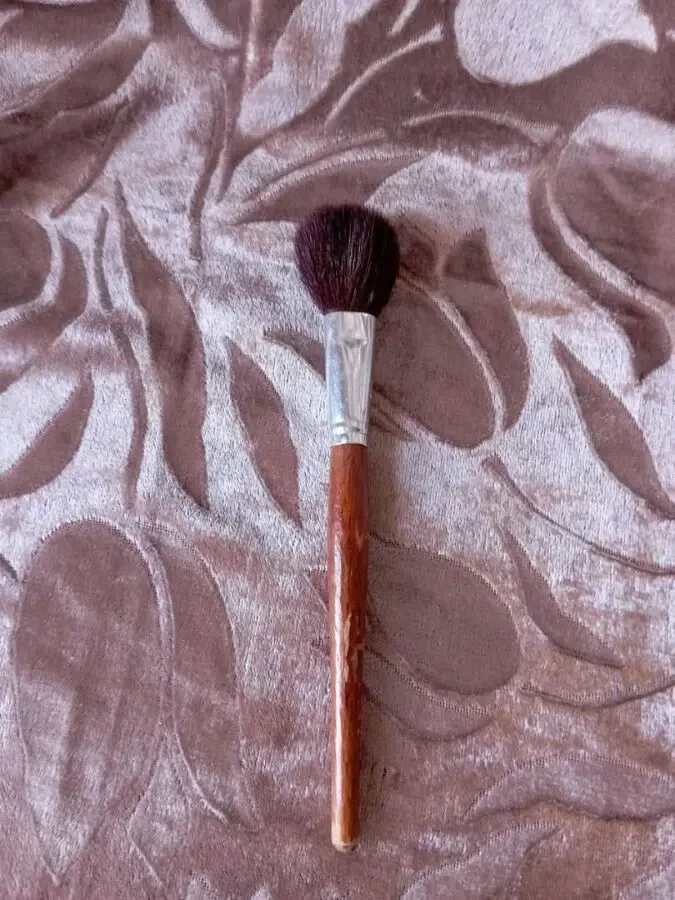 Кисточка для растушевки румян 2