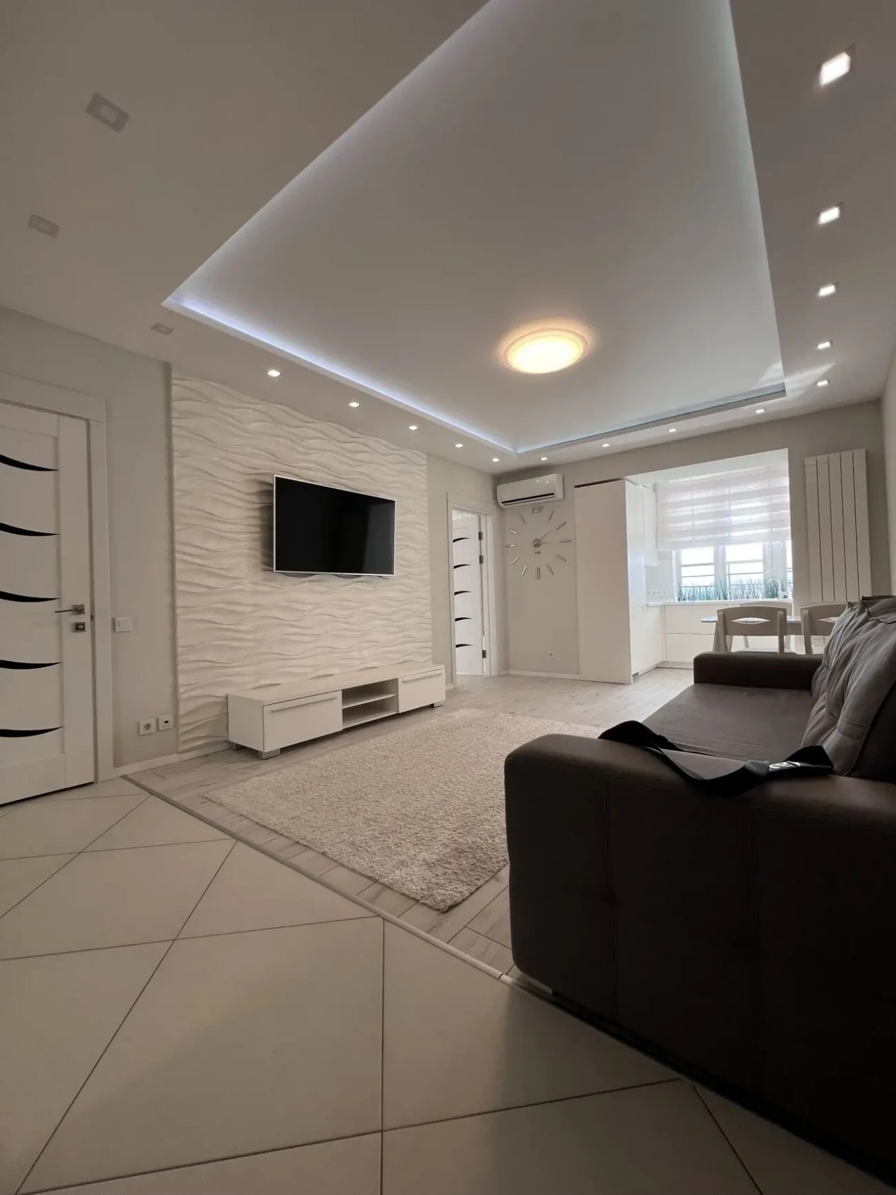 Продаж красивої квартири.Єоселя 2