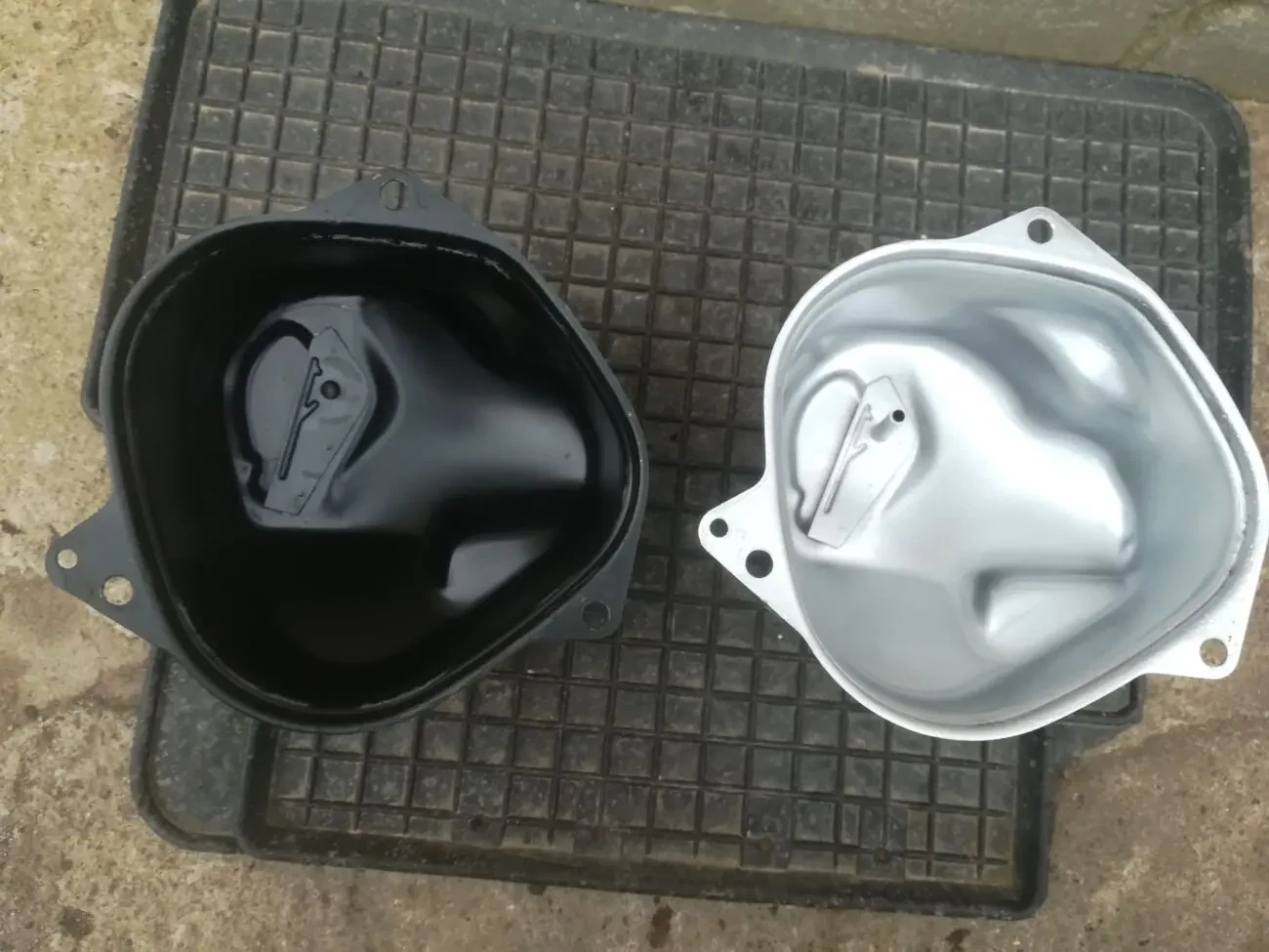 7700111166 Кришка 5-ї передачі КПП Renault МКПП Крышка 5 Корпус Рено 4