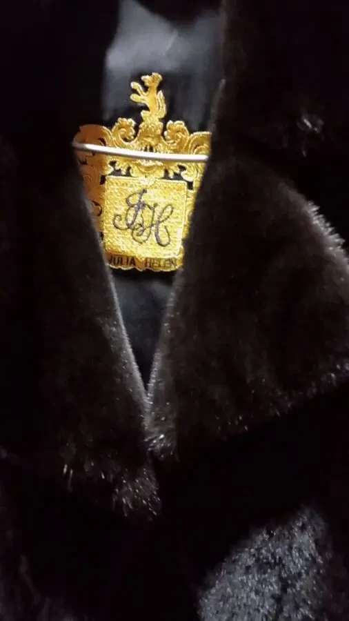 Продам норковую шубу 5