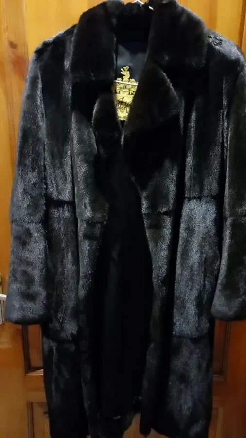 Продам норковую шубу 6