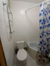 Продам гостинку 25м2 на Салтівці з ремонтом меблямі та технікою...