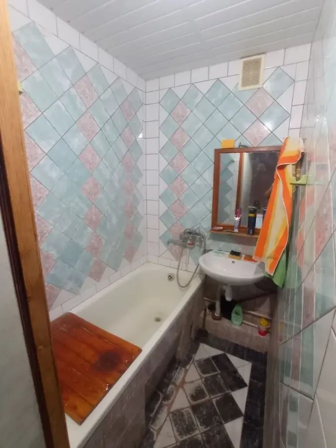 Продам 3-и кімнатну квартиру район Аэропорта - без проблем... 4