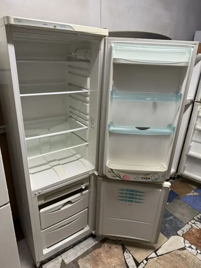 Холодильник Стінол гарний стан 2