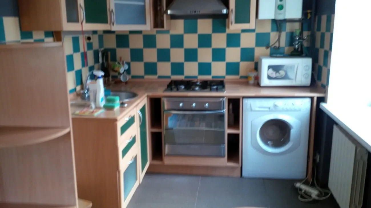 Здається  однокімнатна квартира бул. Лесі Українки 20.