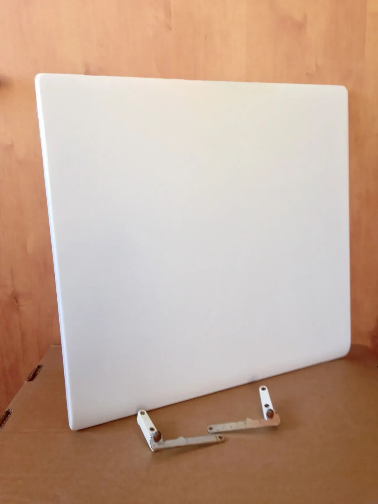 Верхня кришка для газової плити Beko FG5521 металева біла з кріпленням 2