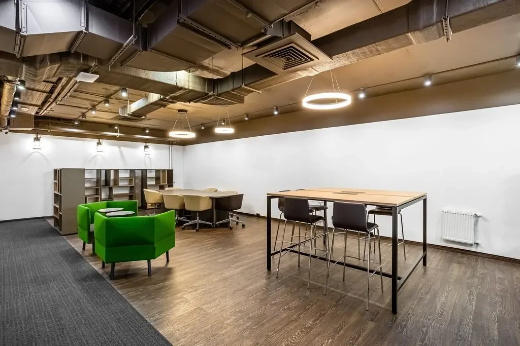 Обирайте власний стиль роботи - в бізнес-центрі Regus Podil Heritage 3