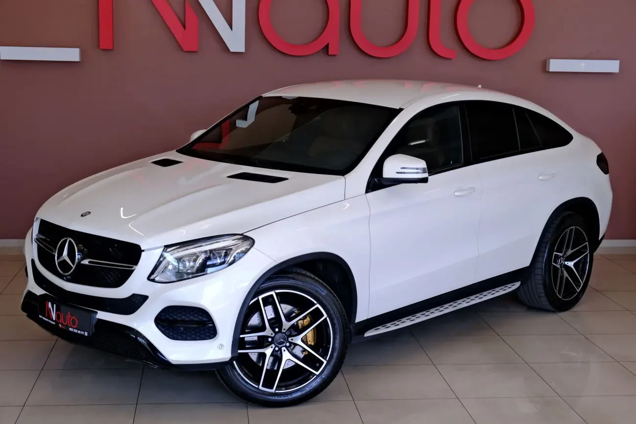 Mercedes-Benz GLE350d Coupe 2