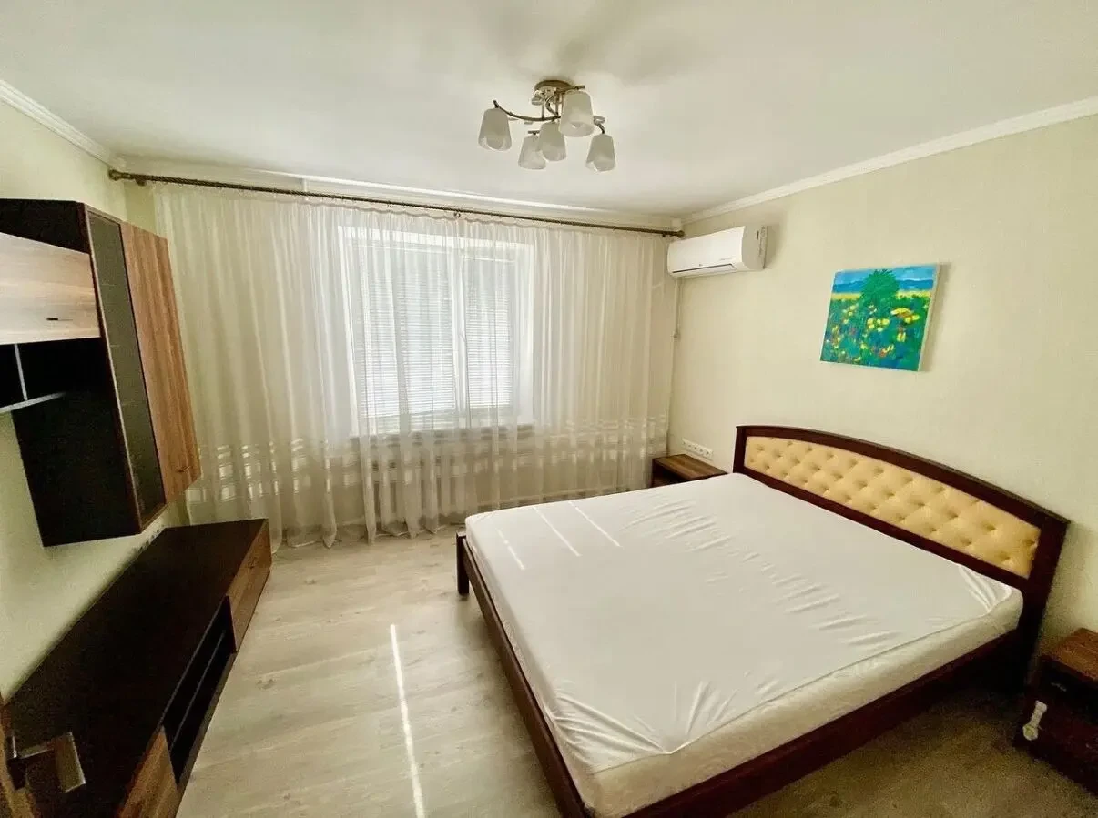 Продажа 2-х кімнатної квартири, мкр-н Північний 2