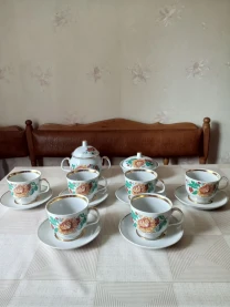 Новый чайный сервиз на 6 персон