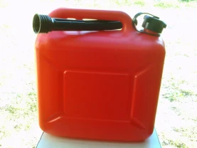 Канистра для бензина 10л.