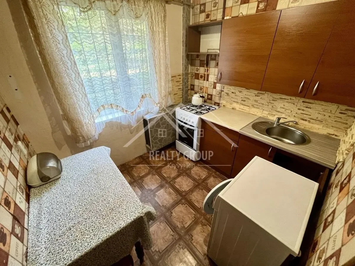 Продаж 2к квартири  Олімп 8