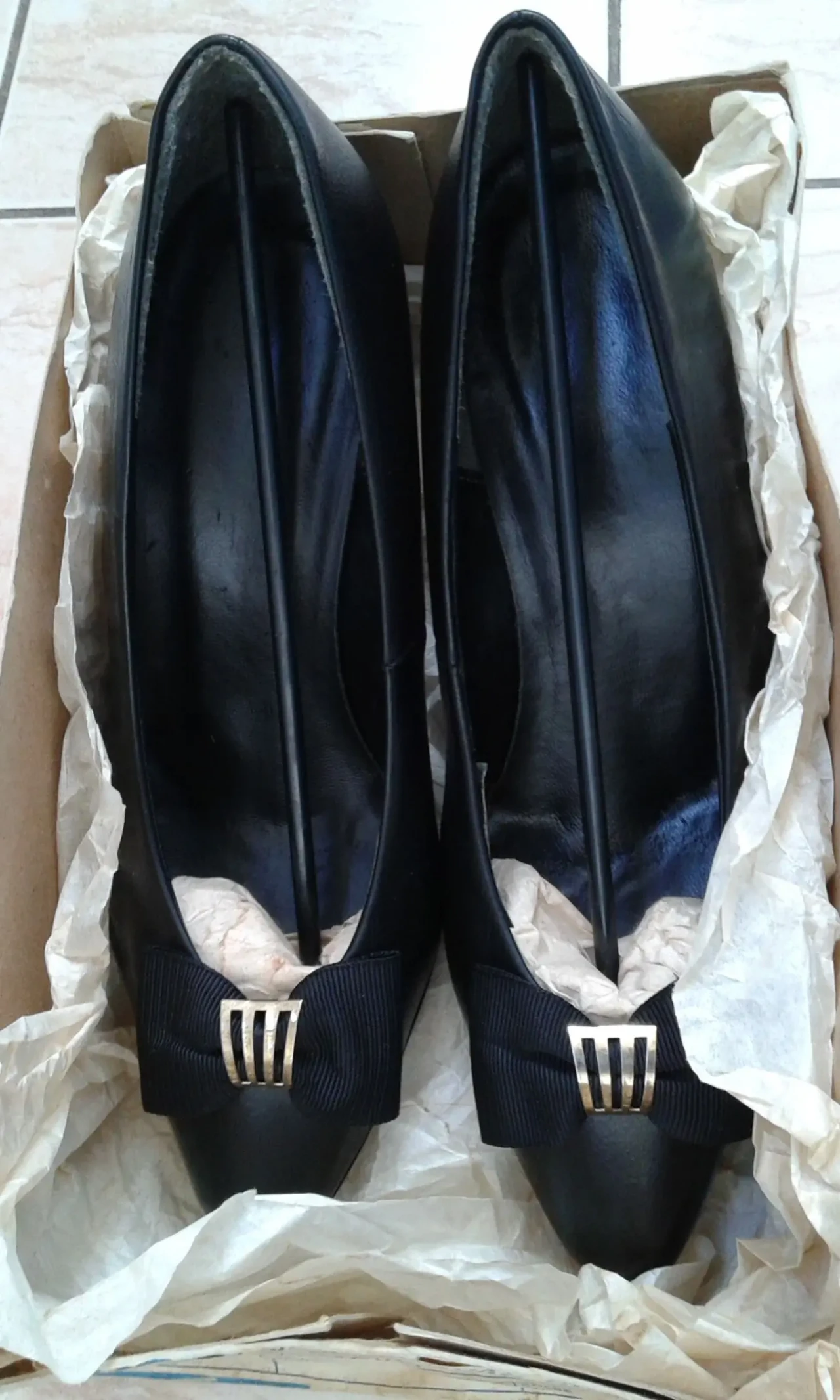 Жіночі туфлі чорного кольру, оригінал TANIMPEX, Венгрія-Будапешт 6