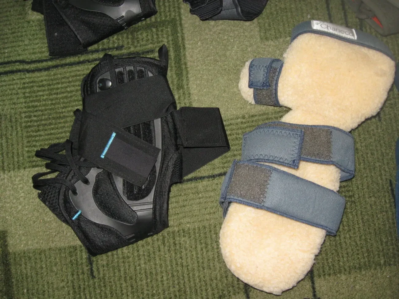 Бандажі гомілкостопу, зап'ястку і при хворобі Паркінсона, перев'язь 4